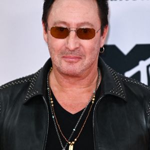 Julian Lennon arrivant aux MTV European Music Awards, PSD Bank Dome. Crédit : Doug Peters/EMPICS ... MTV European Music Awards - Arrivées 8 ... 13-11-2022 ... Düsseldorf ... Allemagne ... Le crédit photo doit se lire comme suit : Doug Peters/Doug Peters. Numéro de référence unique : 69769051 ...