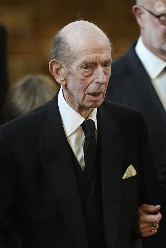 Les membres de la famille royale arrivent aux funérailles de Katharine, duchesse de Kent, qui ont eu lieu à la cathédrale de Westminster le 16 septembre 2025. © PA Photo/ Bestimage