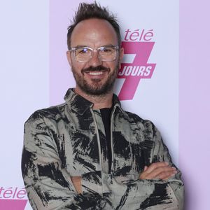 Jarry pourrait devenir le nouveau professeur de théâtre de la "Star Academy"

Jarry - Soirée Télé 7 jours Chez Francette à Paris, jeudi 4 septembre 2025. - Soirée Télé 7 jours Chez Francette à Paris le 4 septembre 2025.
© Christophe Aubert via Bestimage