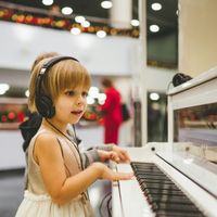 Une étude affirme que les personnes qui ont appris à jouer d’un instrument pendant leur enfance ont développé une compétence essentielle pour la vie