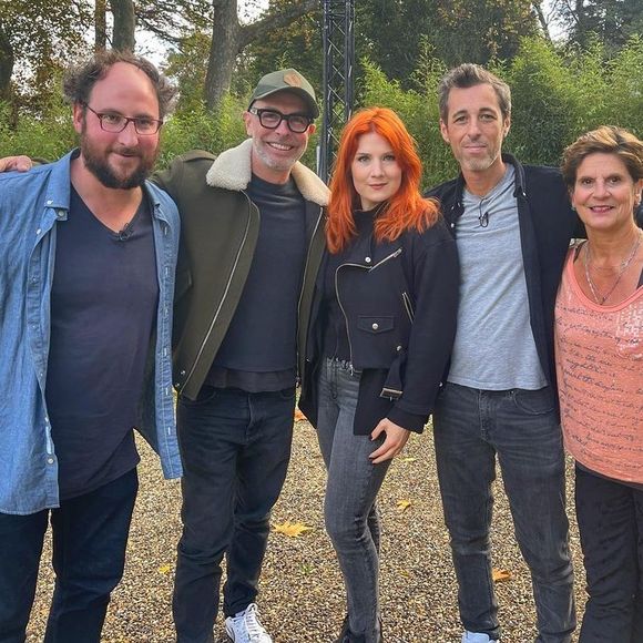 Cette ancienne figure de la "Star Academy" est tout simplement métamorphosée.

Michaël Goldman, Pierre de Brauer, prof de théâtre, Laure Boulon, prof d'expression scénique, et Adeline Toniutti, prof de chant sur Instagram