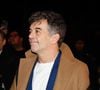 Les policiers y ont retrouvé une "petite quantité de cocaïne", un gramme plus précisément, mais aussi une pipe pour sa consommation ainsi que 1 700 euros en liquide.

Procès de Stéphane Plaza : L'animateur sort du tribunal correctionnel de Paris après le réquisitoire : Une peine de 18 mois de prison avec sursis et 10 000 euros d’amende a été requise à son encontre le 9 janvier 2024. Le jugement sera rendu le 18 février. 

© Christophe Clovis / Bestimage