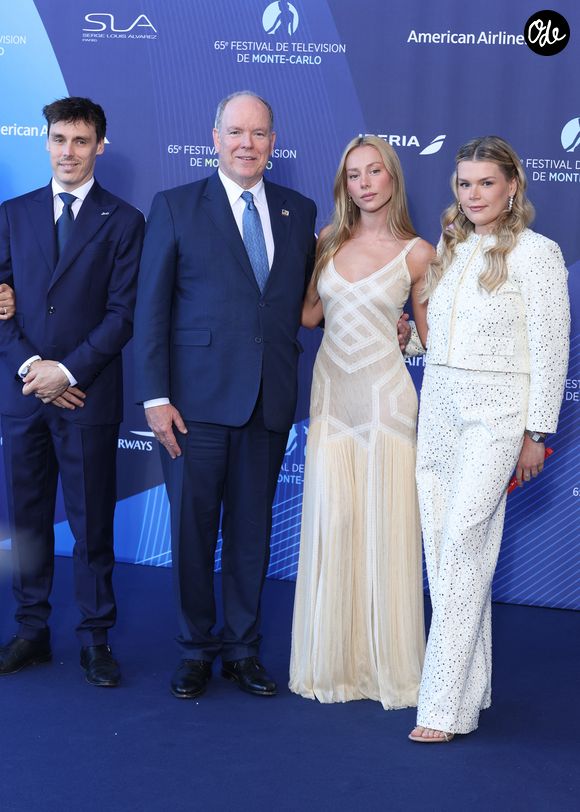 SAS Le prince Albert de Monaco et Ester Exposito - Séance photo lors de la cérémonie d'ouverture de la 65e édition du Festival TV de Monte-Carlo, le 12 juin 2026
 © Denis Guignebourg / Bestimage