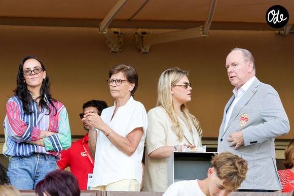 Pauline Ducruet, la princesse Stéphanie de Monaco, Camille Gottlieb et le prince Albert II de Monaco lors du match de football caritatif au stade Louis II de Monaco © Albuquerque/Bestimage