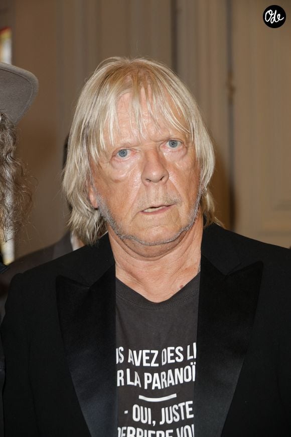 Exclusif - Le chanteur Renaud (Renaud Séchan) - Vernissage de l'exposition "Renaud, Des mots et des images" qui se tiendra jusqu'au 14 septembre à la Mairie du 13ème à Paris le 5 septembre 2024. © Coadic Guirec/Bestimage