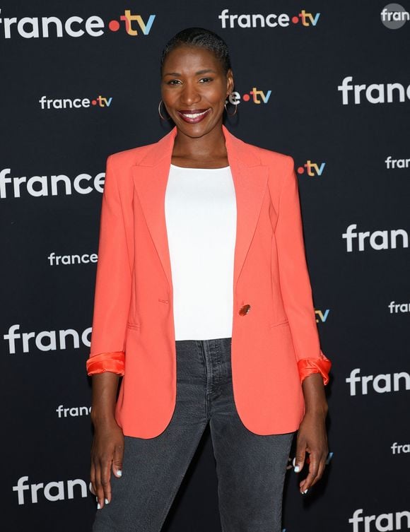 Johanna Ghiglia au photocall pour la conférence de presse de rentrée de France TV à la Grande Halle de la Villette à Paris, France, le 11 juillet 2023. © Coadic Guirec/Bestimage