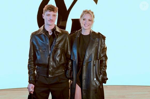 Niels Schneider, Virginie Efira au photocall du défilé Saint Laurent collection femme automne/hiver 2024-2025 lors de la fashion week à Paris (PFW) le 27 février 2024.

© Olivier Borde / Bestimage
