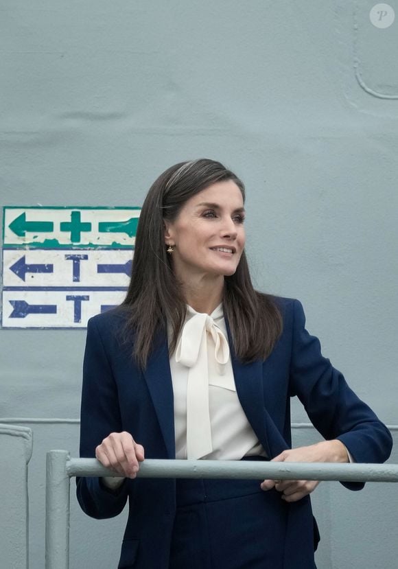 Le roi Felipe VI et la reine Letizia d'Espagne président les adieux du « Juan Sebastián de Elcano » avec l'Infante Leonor comme aspirante à Cadix - 11 janvier 2025