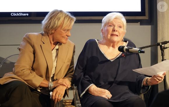 Exclusif -  Muriel Robin et Line Renaud - 6ème remise du prix "Fonds de dotation Line Renaud-Loulou Gasté" pour la recherche médicale à la Maison de la Recherche à Paris le 25 novembre 2024.