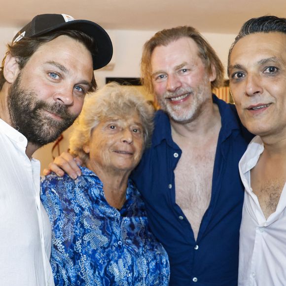 Arthur Jugnot, Jacqueline Franjou, François Feroleto, Olivier Sitruk - Représentation de la pièce "Dolores" avec O. Sitruk lors des Nuits Classiques du festival de Ramatuelle le 4 aout 2026. © Cyril Bruneau/Festival de Ramatuelle/Bestimage No Web - Belgique et Suisse | 00765240