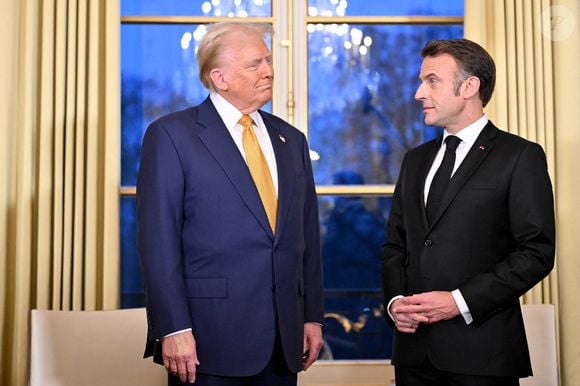 Le président français Emmanuel Macron reçoit son homologue américain Donald Trump au palais présidentiel de l'Elysée à Paris, France, le 7 décembre 2024. © Jeanne Accorsini/Pool/Bestimage