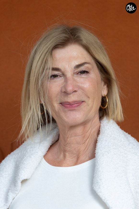 Michèle Laroque assiste à la 12e journée du Village lors du tournoi de Roland-Garros 2026, le 4 juin 2026 à Paris, en France. Photo de Nasser Berzane/ABACAPRESS.COM