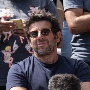 Patrick Bruel dans les tribunes lors des Internationaux de France de Tennis de Roland Garros 2025. Paris,© Jacovides / Moreau / Bestimage