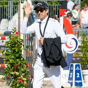 Guillaume Canet lors de la reconnaissance du prix Geberit lors de la 9ème édition du "Longines Paris Eiffel Jumping" au Champ de Mars à Paris, France, le 24 juin 2023. © 
Perusseau-Veeren/Bestimage
