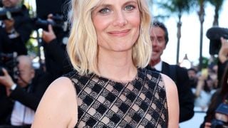 C'est le grand changement ! Mélanie Laurent a quitté "son île en Bretagne"