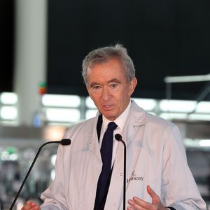 Archives - Bernard Arnault, Pdg du groupe LVMH lors de l'inauguration de l'usine Hennessy à Cognac le 18 octobre 2017

© Renaud Joubert / Panoramic / Bestimage