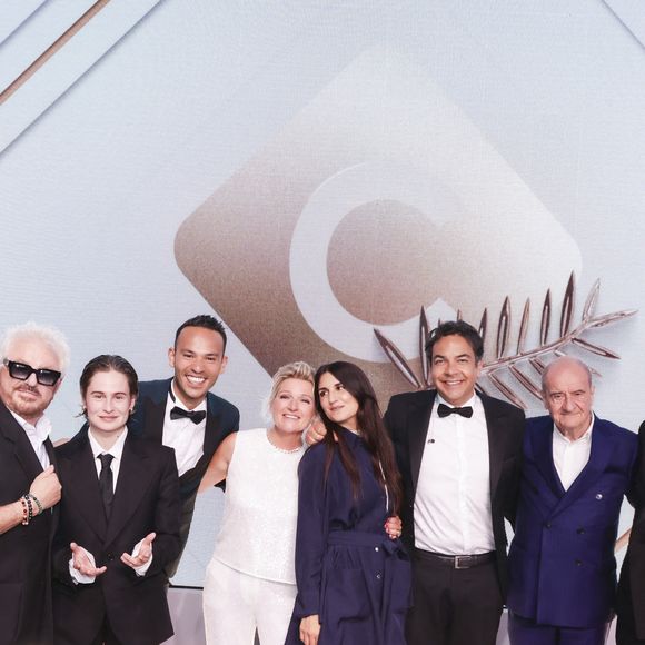 Exclusif - Adil Rami, Marc Cerrone, Christine and the Queens, Mohamed Bouhafsi, Anne-Elisabeth Lemoine, Géraldine Nakache, Patrick Cohen, Pierre Lescure, Bertrand Chameroy sur le plateau de l'émission "C à vous" lors du 78ème Festival International du Film de Cannes, France, le 23 mai 2025. © Jack Tribeca/Bestimage