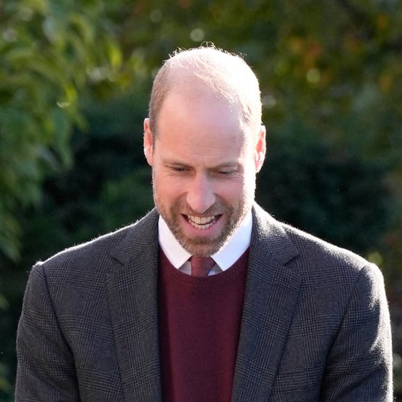 Le prince William, prince de Galles, et Catherine (Kate) Middleton, princesse de Galles, visitent le centre communautaire de Southport pour rencontrer les familles des personnes prises dans l'attaque au couteau de Southport plus tôt cette année, à Southport, Merseyside, Royaume-Uni, le 10 octobre 2024. © Danny Lawson/WPA-Pool/Bestimage