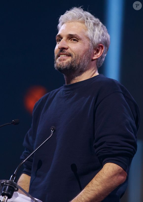 Un cadre idéal pour fonder une famille selon l'humoriste maître de l'humour grinçant

Pierre-Emmanuel Barré (chroniqueur) -  Première cérémonie des "Auguste de l'humour"  récompensant les spectacles de stand up comedy et les performances humoristiques, à la salle "Nouveau Siècle" à Lille, dans le nord de la France, le 3 février 2025. © Stéphane Vansteenkiste/Bestimage