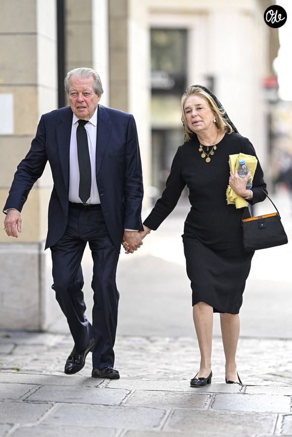Le prince et la princesse Michel de France - Obsèques de Silvita Gallienne (née Baronne Silvita de Posch Pastor) dans l'église Saint-Philippe du Roule à Paris le 9 juin 2026.
Agence / Bestimage