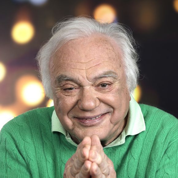 Exclusif - Portrait de Laurent Cabrol à Paris, le 14 novembre 2023.
© Cédric Perrin/Bestimage