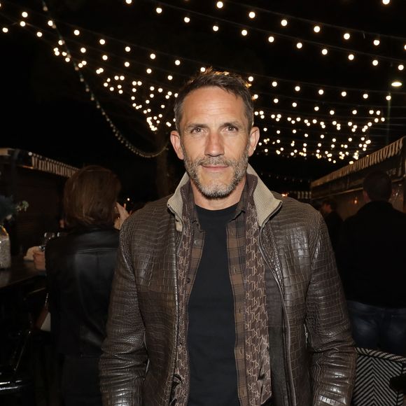 Guest - J.Roch a reçu ses amis pour fêter la fermeture de son célèbre club privé, "VIP Room" à Saint-Tropez, après 29 ans d'existence, le 5 avril 2026. Après un dernier week-end de fête, du 3 au 5 avril 2026, le célèbre établissement sera remplacé par le "Lilly's Club".
© Luc Boutria / Nice Matin / Bestimage