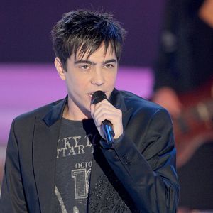 Grégory Lemarchal lors de l'élection Miss Europe au palais des sports de Paris.