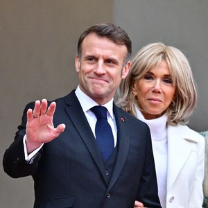 Le choix du couple présidentiel aurait énervé l'un de leurs voisins

Le couple présidentiel français Emmanuel et Brigitte Macron accueille leurs homologues de la République d'Angola  au palais présidentiel de l'Élysée, à Paris le 16 janvier 2025. Le couple présidentiel de la République d’Angola est en visite d’etat les 16 et 17 janvier en France. © Christian Liewig/Bestimage