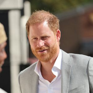 Le duc de Sussex, le prince Harry, arrive pour une visite au Community Recording Studio (CRS) à Nottingham, au Royaume-Uni, le 9 septembre 2025. © Lock Stephen/I-Images/ABACA