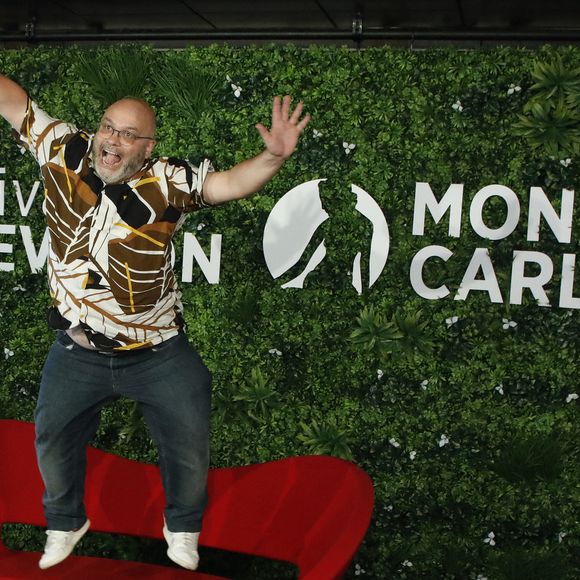 Yoann Riou au photocall de la série "Danse avec les stars" lors du 62ème Festival de Télévision de Monte-Carlo, à Monaco, le 18 juin 2023. © Denis Guignebourg/BestImage