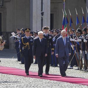 Le roi Charles III d'Angleterre et Camilla Parker Bowles, reine consort d'Angleterre, reçus par le président italien Sergio Mattarella au palais du Quirinal à Rome.
©Backgrid UK/ Bestimage