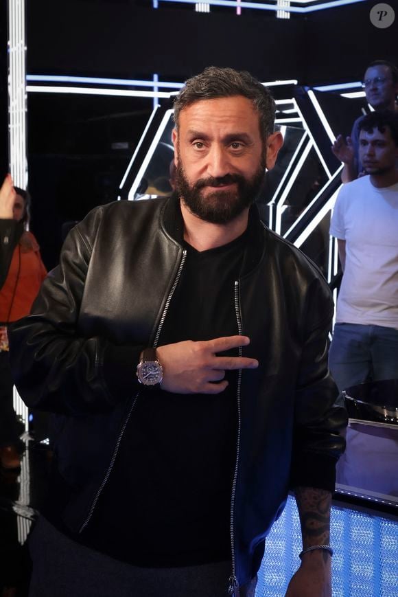Exclusif - Cyril Hanouna - Plateau de la dernière émission "TPMP" présentée par C.Hanouna à Paris  le 26 mars 2025. Cyril Hanouna va désormais entamer une diète cathodique avant d'arriver chez M6 et reste en attendant sur Europe 1. © Jack Tribeca / Bestimage