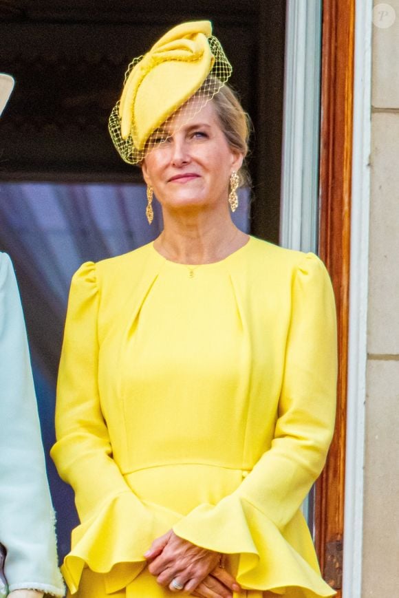 Londres, ROYAUME-UNI - La famille royale britannique s'est rassemblée sur le balcon du palais de Buckingham pour assister au défilé aérien lors de la cérémonie du Trooping the Colour 2024, célébrant l'anniversaire officiel de la monarque à Londres.