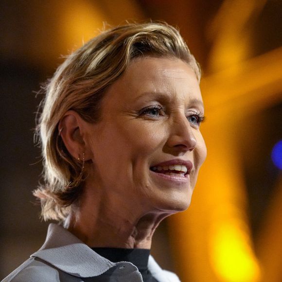 Alexandra Lamy lors de la cérémonie d'ouverture de la 15ème édition du festival Lumière à la Halle Tony Garnier de Lyon.

© Sandrine Thesillat / Panoramic / Bestimage