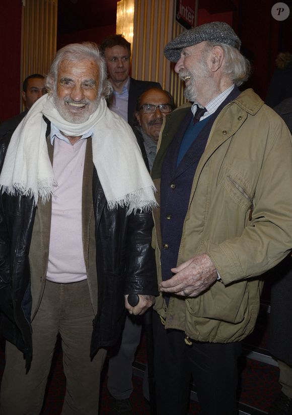 Jean-Paul Belmondo et Jean-Pierre Marielle - People à la générale de la pièce "A torts et à raison" au théâtre Hébertot à Paris le 25 janvier 2016. © Coadic Guirec/Bestimage