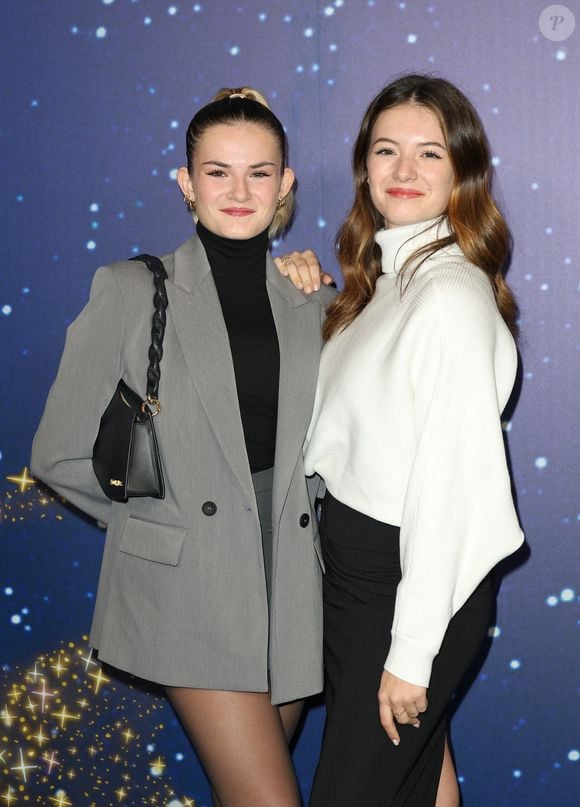 Alyzée Bois et Elsa Bois - Première du film Disney "Wish, Asha et la bonne étoile" au Grand Rex à Paris le 13 novembre 2023. © Coadic Guirec / Bestimage