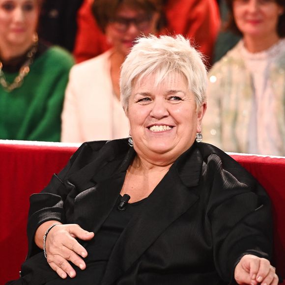 Exclusif - Mimie Mathy - Enregistrement de l'émission Vivement dimanche au studio Rive Gauche à Paris, présentée par Michel Drucker et diffusée le 9 février sur France 3. © Guillaume Gaffiot/Bestimage