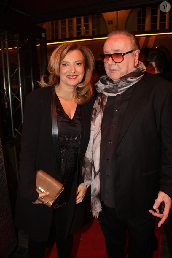 Valérie Trierweiler et Michel Michel (patron du Banana Café) - 25 ans du club Banana café à Paris, France, le 5 décembre 2016. Les maîtres des lieux, Michel Michel et Rudy of Paris (Rudy Latchman), ont décidé de fêter les 25 ans du club Banana café ce lundi 5 décembre 2016 de 23h à l'aube. © Baldini/Bestimage