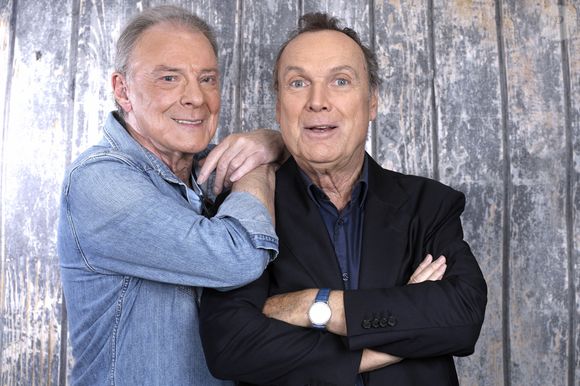 Portrait de Herbert Leonard et Julien Lepers lors de l'enregistrement de l'émission "Chez Jordan de Luxe" , diffusée sur C8.
Paris, le 8 octobre 2024

© Cédric Perrin / Bestimage