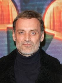 Augustin Trapenard possède un objet unique dans son appartement Parisien, une pièce importée des Etats-Unis et qui a son coût