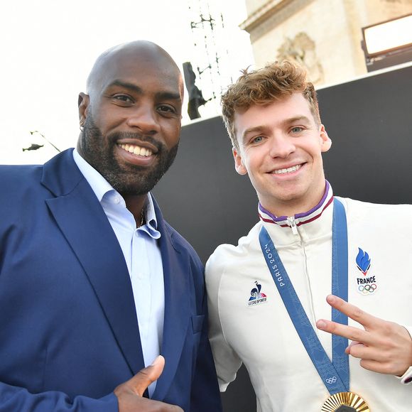 Exclusif - Teddy Riner, Léon Marchand - Remise des médailles par le président de la République à l'Arc de Triomphe aux athlètes lors de la parade des champions à l'occasion des Jeux Olympiques et Paralympiques Paris 2024, sur l'avenue des Champs-Elysées à Paris. Le 14 septembre 2024
© Perusseau-Ramsamy / Bestimage