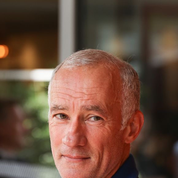 Gilles Bouleau au Village pendant les Internationaux de France 2024 à Roland Garros le 08 juin 2024 à Paris, France. Photo de Nasser Berzane/ABACAPRESS.COM