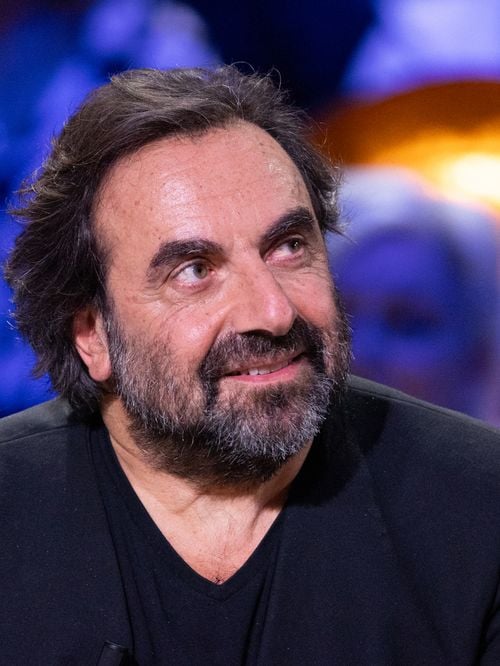 "Si tu veux qu'on se voit plus" : Pour éviter la fin de leur couple, André Manoukian et Stéphanie ont changé leur façon de faire et ça a porté ses fruits !