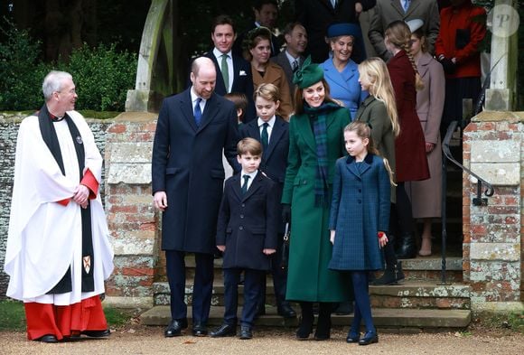 Princess Beatrice, Edoardo Mapelli Mozzi, Sophie Rhys-Jones, duchesse d'Edimbourg, le prince Edward, duc d'Edimbourg, Savannah Phillips, Catherine (Kate) Middleton, princesse de Galles, Prince Louis, Princesse Charlotte, Prince George, Le prince William, prince de Galles, Tim Laurence, Peter Phillips - La famille royale britannique se rend à la messe de Noël à Sandringham le 25 décembre 2024.