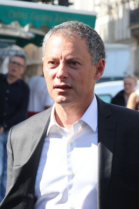 Marc-Olivier Fogiel - Arrivées aux obsèques de Philippe Labro en l'église de Saint-Germain-des-Prés à Paris le 13 juin 2025. © Dominique Jacovides - Christophe Clovis / Bestimage