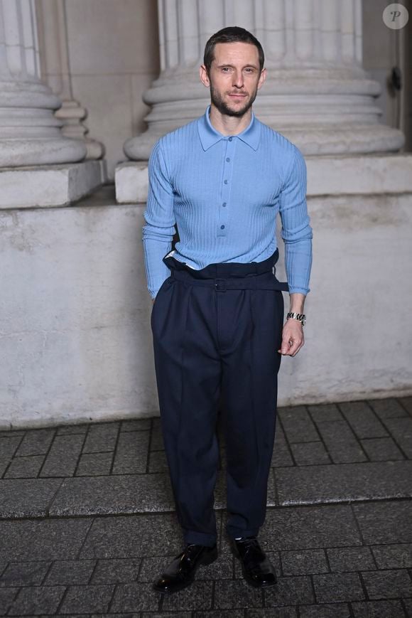 Jamie Bell lors du photocall du Défilé de mode Saint Laurent Collection Homme Printemps-Été 2026 dans le cadre de la Fashion Week de Paris, France, le 27 janvier 2026.
 
© Olivier Borde / Bestimage