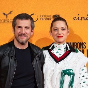 Elle partage la vie de Guillaume Canet pour qui elle a déjà tourné et à qui elle a déjà donné la réplique

Marion Cotillard et son compagnon Guillaume Canet lors de l'avant-première du film "Nous finirons ensemble" au cinéma UGC Brouckère à Bruxelles, Belgique. © Alain Rolland/ImageBuzz/Bestimage