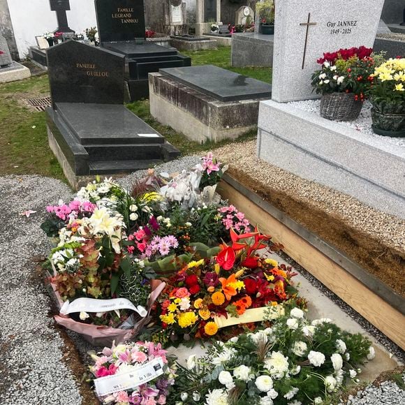 Obsèques de Tcheky Karyo (décédé le 31 octobre 2025 à l'âge de 72 ans) au cimetière de Concarneau dans la plus stricte intimité le 5 novembre 2025. AGENCE / BESTIMAGE