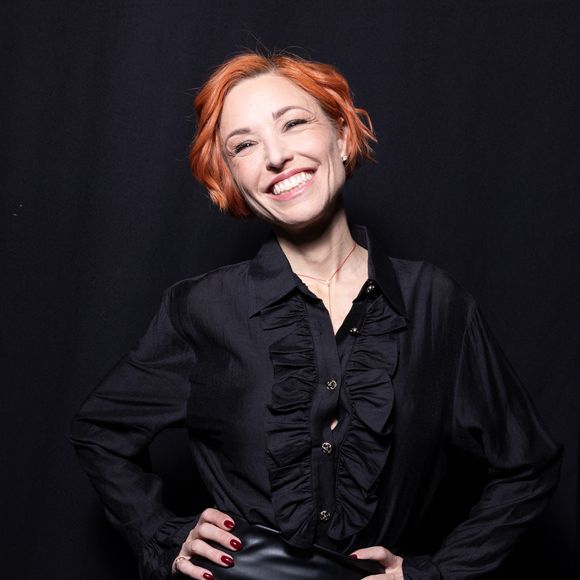 Une bien belle victoire pour Natasha St-Pier qui renforce ainsi un peu plus ses liens avec la France.

Exclusif - Natasha St Pier en backstage de l'enregistrement de l'émission "La Boîte à secrets", présentée par F.Bollaert et diffusée le 23 janvier sur France 3, dans les studios du Lendit à Saint-Denis, France, le 16 décembre 2025. © Cyril Moreau/Bestimage