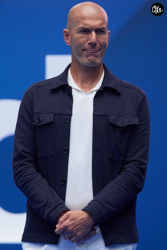 Zinédine Zidane lors de la présentation officielle de Kylian Mbappé au Real Madrid, au stade Santiago-Bernabéu à Madrid (Espagne), le 17 juillet 2024.
© LGM / Panoramic / Bestimage.